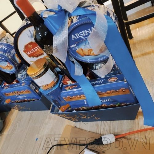 Giỏ quà Khai Xuân Năm Mới